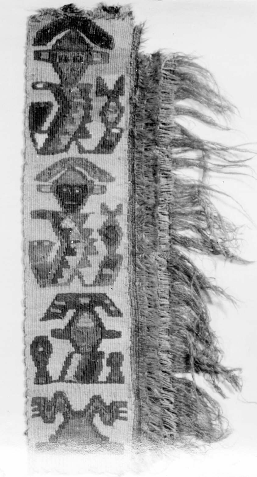 Fragment (Border) by Chimú